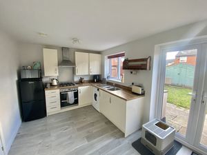 Dining Kitchen- click for photo gallery